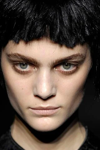 Look 25